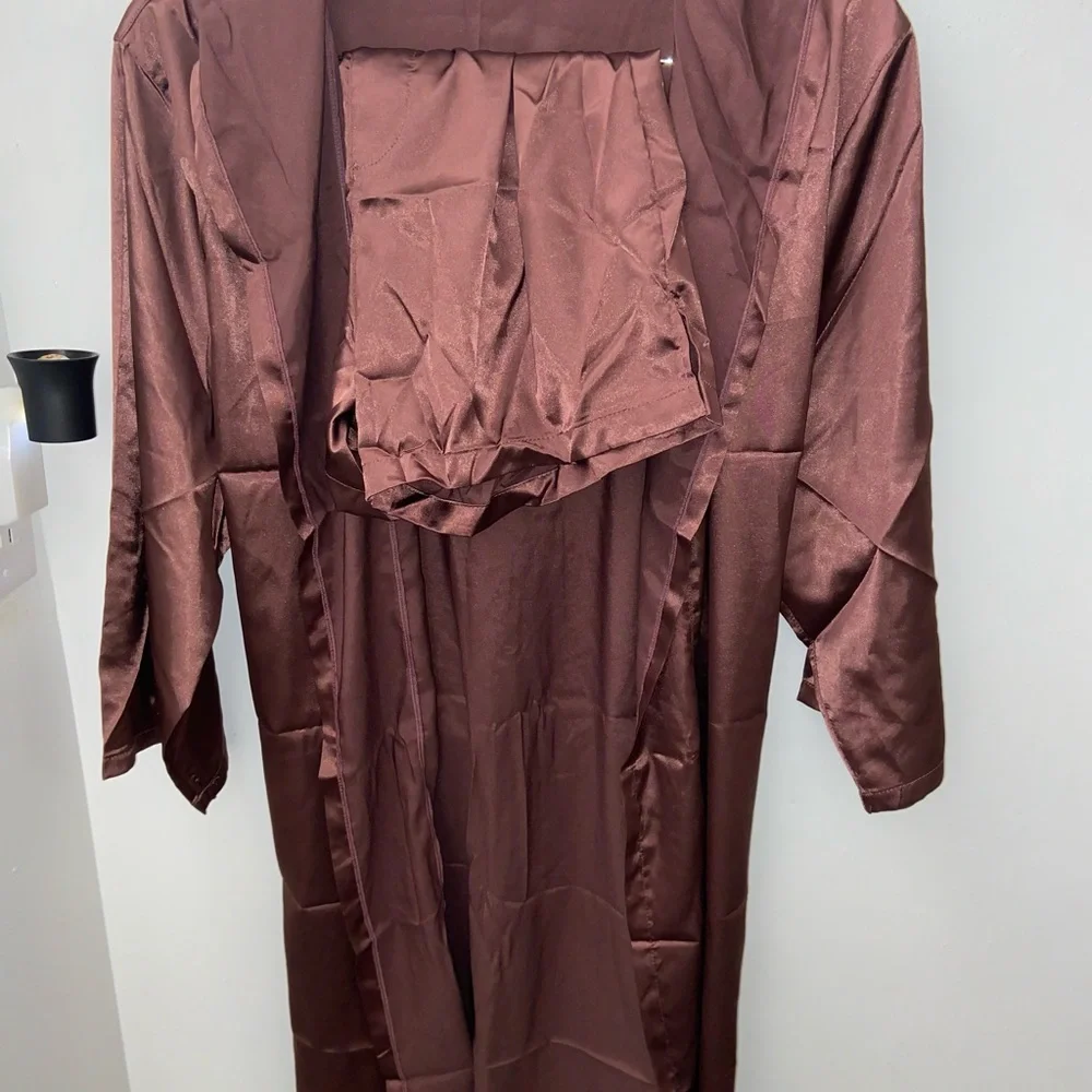 Men's Satin Hooded Robe - Brown - Picture 4 of 4